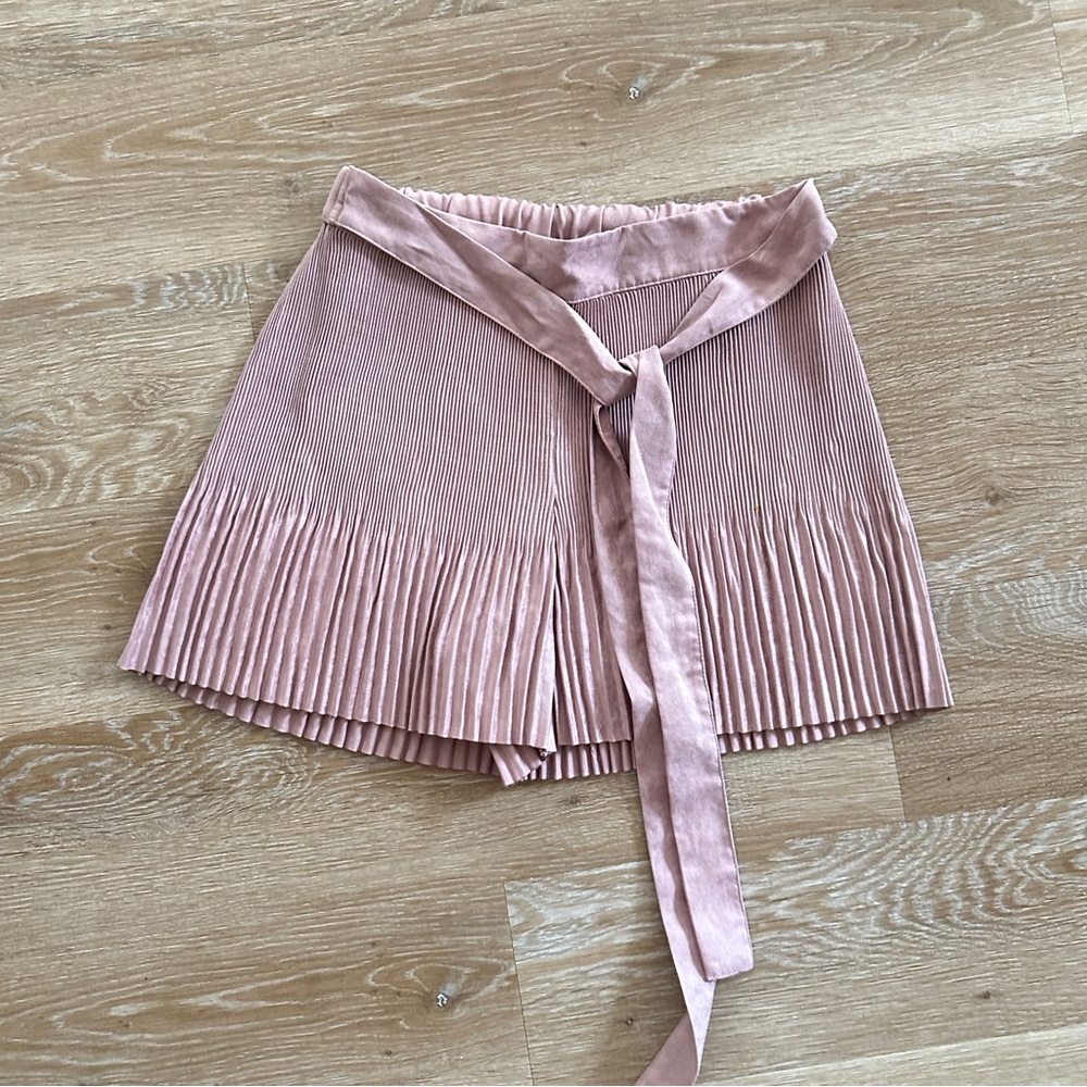 Zara Blush Velvet shorts size medium